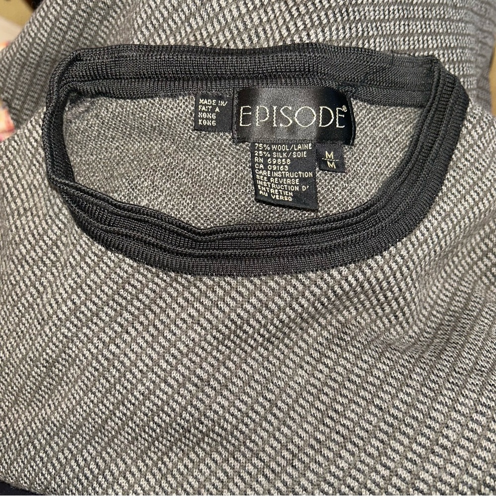 Episode Women's Classic Wool Silk Brown and Gray Sweater *review size*